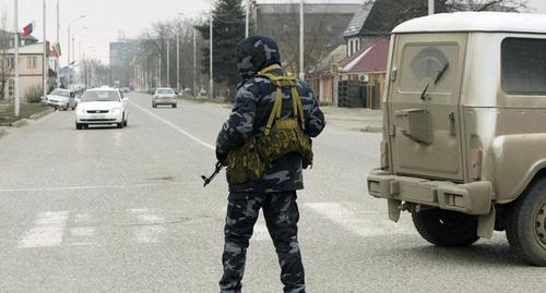 A law enforcer in the street of Grozny. Chechnya. Photo: REUTERS/Eduard Kornienko A law enforcer in the street of Grozny. Chechnya. Photo: REUTERS/Eduard Kornienko