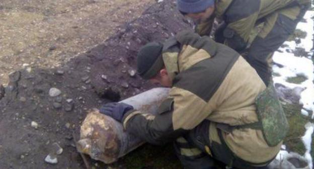 In the capital of Chechnya, experts have defused an unexploded bomb, which had been lying underground for more than 20 years. Photo by the press service of the Russian MfE for Chechnya http://95.mchs.gov.ru/pressroom/news/item/6213215/ In the capital of Chechnya, experts have defused an unexploded bomb, which had been lying underground for more than 20 years. Photo by the press service of the Russian MfE for Chechnya http://95.mchs.gov.ru/pressroom/news/item/6213215/