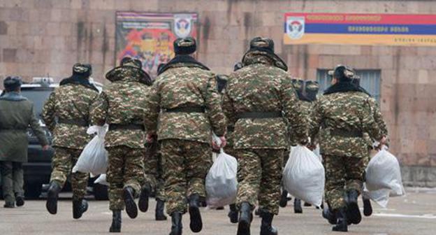 Armenian soldiers. Photo: © Sputnik/ Asatur Yesayants Armenian soldiers. Photo: © Sputnik/ Asatur Yesayants