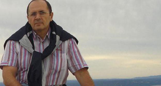 Oyub Titiev. Photo by the press service of the Human Rights Centre "Memorial" https://memohrc.org/ru/news_old/zaderzhan-rukovoditel-groznenskogo-predstavitelstva-pravozashchitnogo-centra-memorial Oyub Titiev. Photo by the press service of the Human Rights Centre "Memorial" https://memohrc.org/ru/news_old/zaderzhan-rukovoditel-groznenskogo-predstavitelstva-pravozashchitnogo-centra-memorial