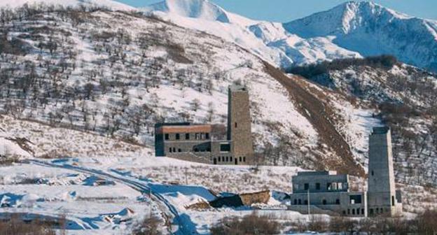 The "Veduchi" Ski Resort, Chechnya. Photo: press service of the Ministry of the Russian Federation for the affairs of the North Caucasus http://ncrc.ru/press-center/novosti/torzhestvennoe-otkrytie-gornolyzhnogo-kurorta-veduchi-sostoitsya-26-yanvarya.html The "Veduchi" Ski Resort, Chechnya. Photo: press service of the Ministry of the Russian Federation for the affairs of the North Caucasus http://ncrc.ru/press-center/novosti/torzhestvennoe-otkrytie-gornolyzhnogo-kurorta-veduchi-sostoitsya-26-yanvarya.html