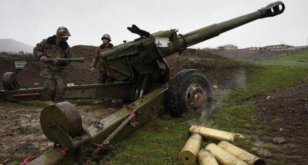 The positions of the Nagorno-Karabakh Army. Photo © Sputnik/ Asatur Yesayants, https://ru.armeniasputnik.am/analytics/20171114/9440920/uderzhat-karabah-ot-skatyvaniya-k-vojne-zhdat-li-proryva-ot-peregovorov-v-moskve.html The positions of the Nagorno-Karabakh Army. Photo © Sputnik/ Asatur Yesayants, https://ru.armeniasputnik.am/analytics/20171114/9440920/uderzhat-karabah-ot-skatyvaniya-k-vojne-zhdat-li-proryva-ot-peregovorov-v-moskve.html