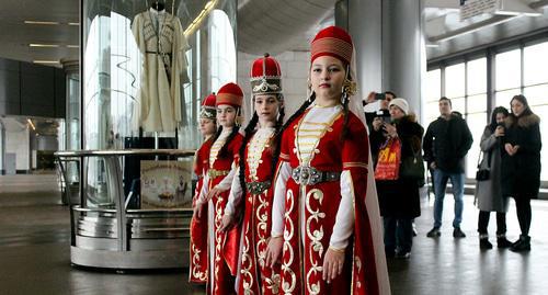 Opening of the exhibition "The Republic of Adygea on Vorobyovy Gory", Moscow, March 12, 2018. Photo by Gor Aleksanyan for the Caucasian Knot. Opening of the exhibition "The Republic of Adygea on Vorobyovy Gory", Moscow, March 12, 2018. Photo by Gor Aleksanyan for the Caucasian Knot.