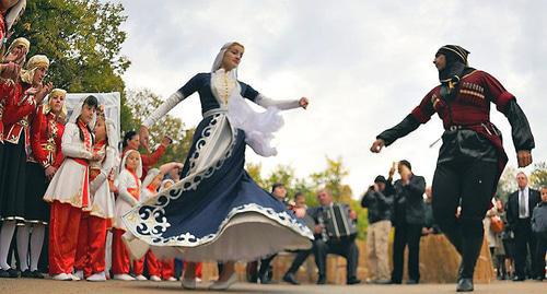 Celebration of the New Year in Adygea. Photo: Nadezhda Guseva, http://gorets-media.ru/v-adygee-otprazdnujut-novyj-god-po-mestnym-tradicijam Celebration of the New Year in Adygea. Photo: Nadezhda Guseva, http://gorets-media.ru/v-adygee-otprazdnujut-novyj-god-po-mestnym-tradicijam