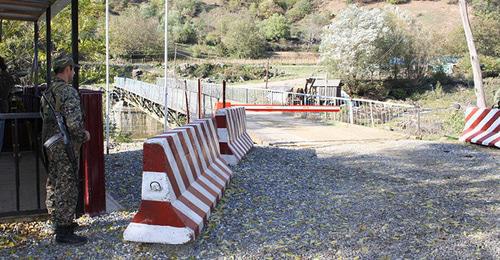 The border between Georgia and South Ossetia. Photo © Sputnik / Dzhulietta Kozaty https://sputnik-ossetia.ru/South_Ossetia/20150525/126276.html The border between Georgia and South Ossetia. Photo © Sputnik / Dzhulietta Kozaty https://sputnik-ossetia.ru/South_Ossetia/20150525/126276.html