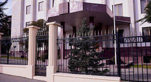 Section of interests of the Russian Federation under the Swiss Embassy in Georgia. Photo: Sputnik / Alexander Imedashvili https://sputnik-georgia.ru/politics/20180329/239864759/Nichego-horoshego-jekspert-o-vysylke-rossijskogo-diplomata-iz-Gruzii.html Section of interests of the Russian Federation under the Swiss Embassy in Georgia. Photo: Sputnik / Alexander Imedashvili https://sputnik-georgia.ru/politics/20180329/239864759/Nichego-horoshego-jekspert-o-vysylke-rossijskogo-diplomata-iz-Gruzii.html