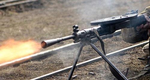 Automatic weapons. Photo © Sputnik / Konstantin Chalabov
https://sputnik.az/karabakh/20170404/409638506/azerbaycanli-herbci-ermeni-zabitlerini-mehv-edib.html Automatic weapons. Photo © Sputnik / Konstantin Chalabov
https://sputnik.az/karabakh/20170404/409638506/azerbaycanli-herbci-ermeni-zabitlerini-mehv-edib.html