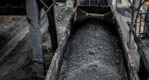 A mine. Photo © Sputnik/ Alexei Kudenko https://sputnik-georgia.ru/incidents/20170519/236020357/Proverka-uslovij-truda-prohodit-na-shahtah-Gruzii.html A mine. Photo © Sputnik/ Alexei Kudenko https://sputnik-georgia.ru/incidents/20170519/236020357/Proverka-uslovij-truda-prohodit-na-shahtah-Gruzii.html