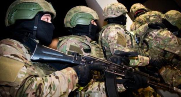 Special operation. Photo: NAC press service, http://nac.gov.ru/antiterroristicheskie-ucheniya/v-irkutskom-gosudarstvennom-muzykalnom-teatre.html Special operation. Photo: NAC press service, http://nac.gov.ru/antiterroristicheskie-ucheniya/v-irkutskom-gosudarstvennom-muzykalnom-teatre.html