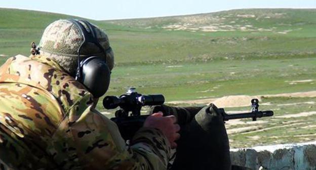 Azerbaijani sniper. Photo by the press service of the Azerbaijani Ministry of Defence https://mod.gov.az/ru/news/provoditsya-sorevnovanie-na-zvanie-luchshij-tankovyj-ekipazh-font-color-red-video-font-22213.html Azerbaijani sniper. Photo by the press service of the Azerbaijani Ministry of Defence https://mod.gov.az/ru/news/provoditsya-sorevnovanie-na-zvanie-luchshij-tankovyj-ekipazh-font-color-red-video-font-22213.html