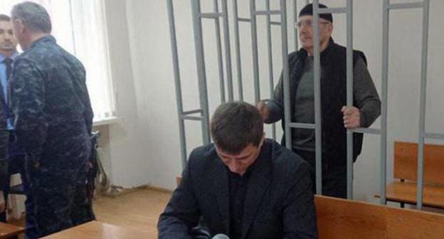 Oyub Titiev in the courtroom. Photo: press service of HRC "Memorial" Oyub Titiev in the courtroom. Photo: press service of HRC "Memorial"