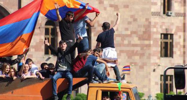 Protesters in Armenia. May 2, 2018. Photo by Tigran Petrosyan for the "Caucasian Knot" Protesters in Armenia. May 2, 2018. Photo by Tigran Petrosyan for the "Caucasian Knot"