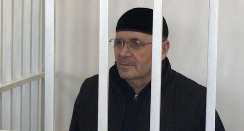 Oyub Titiev in the court room. Photo by the "Caucasian Knot" correspondent Oyub Titiev in the court room. Photo by the "Caucasian Knot" correspondent