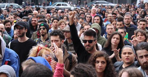 Young people protesting in Georgia. Tbilisi, May 12, 2018. Photo by Inna Kukudjanova for the "Caucasian Knot" Young people protesting in Georgia. Tbilisi, May 12, 2018. Photo by Inna Kukudjanova for the "Caucasian Knot"