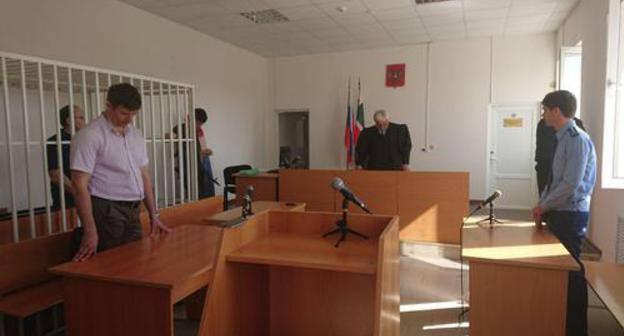 The judge gives a verdict in Oyub Titiev's case on May 24, 2018. Photo by the Human Rights Centre "Memorial" The judge gives a verdict in Oyub Titiev's case on May 24, 2018. Photo by the Human Rights Centre "Memorial"