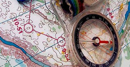 Compass and map. Photo: Chief Department for Chuvash Republic of the Ministry of Emergency Situations of Russia Compass and map. Photo: Chief Department for Chuvash Republic of the Ministry of Emergency Situations of Russia