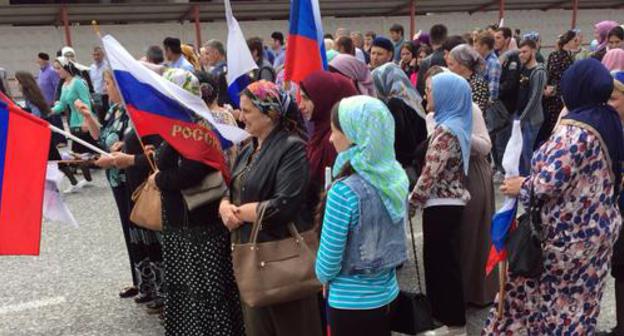 Participants of a rally held on the Day of Russia. Photo by the "Caucasian Knot" correspondent Participants of a rally held on the Day of Russia. Photo by the "Caucasian Knot" correspondent