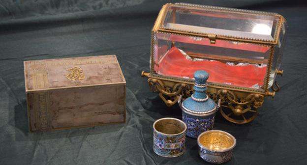 The items of historical and cultural value seized at the customs checkpoint in North Ossetia. Photo by the press service of the customs of North Ossetia The items of historical and cultural value seized at the customs checkpoint in North Ossetia. Photo by the press service of the customs of North Ossetia