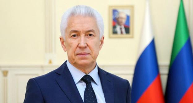 Vladimir Vasiliev. Photo: http://president.e-dag.ru/novosti/zayavleniya-obrashcheniya/obrashchenie-vrio-glavy-dagestana-v-a-vasileva-ko-dnyu-pamyati-i-skorbi-o-pogibshikh-na-frontakh-velikoj-otechestvennoj-vojny Vladimir Vasiliev. Photo: http://president.e-dag.ru/novosti/zayavleniya-obrashcheniya/obrashchenie-vrio-glavy-dagestana-v-a-vasileva-ko-dnyu-pamyati-i-skorbi-o-pogibshikh-na-frontakh-velikoj-otechestvennoj-vojny