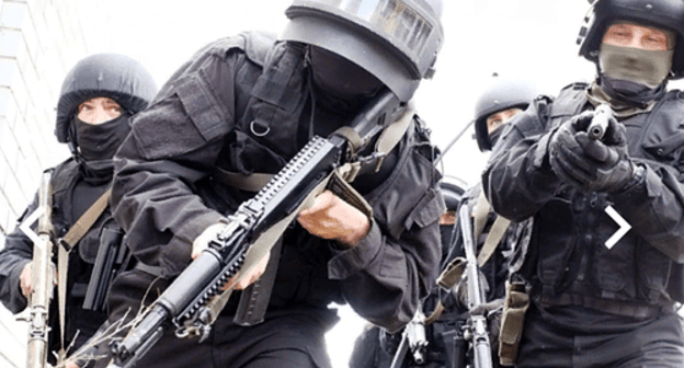 Exercises in military special forces units. Photo http://nac.gov.ru/obuchenie-zhurnalistov/v-ryazanskoy-oblasti-proshli-zanyatiya-na-uchebno.html Exercises in military special forces units. Photo http://nac.gov.ru/obuchenie-zhurnalistov/v-ryazanskoy-oblasti-proshli-zanyatiya-na-uchebno.html