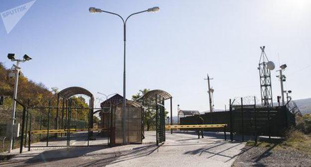 A checkpoint on the Georgian border. Photo: Sputnik / Natalya Ayriyan https://sputnik-ossetia.ru/South_Ossetia/20180807/6893735.html A checkpoint on the Georgian border. Photo: Sputnik / Natalya Ayriyan https://sputnik-ossetia.ru/South_Ossetia/20180807/6893735.html
