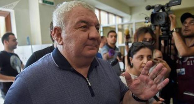 Yuri Khachaturov. Photo © Sputnik / Asatur Yesayants https://ru.armeniasputnik.am/politics/20180728/13514013/sud-prinyal-reshenie-genseka-odkb-vypustyat-pod-zalog.html Yuri Khachaturov. Photo © Sputnik / Asatur Yesayants https://ru.armeniasputnik.am/politics/20180728/13514013/sud-prinyal-reshenie-genseka-odkb-vypustyat-pod-zalog.html