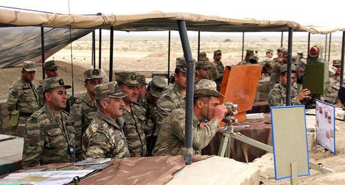 Servicemen of the Azerbaijani Army. Photo: https://mod.gov.az/ru/foto-arhiv-045/?gid=24612 Servicemen of the Azerbaijani Army. Photo: https://mod.gov.az/ru/foto-arhiv-045/?gid=24612