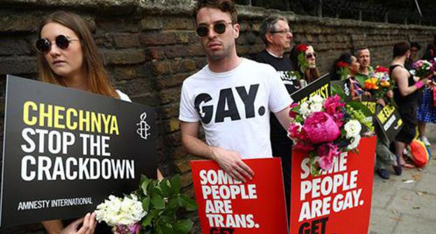 Protest rally against violation of LGBT people's rights in Chechnya, London, June 2017. Photo: REUTERS/Neil Hall Protest rally against violation of LGBT people's rights in Chechnya, London, June 2017. Photo: REUTERS/Neil Hall