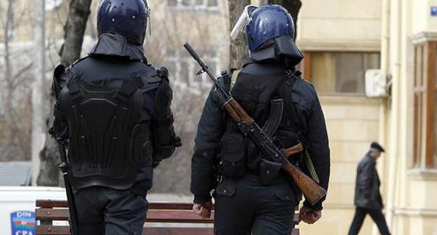 The police officers. Baku. Photo: REUTERS/David Mdzinarishvili The police officers. Baku. Photo: REUTERS/David Mdzinarishvili
