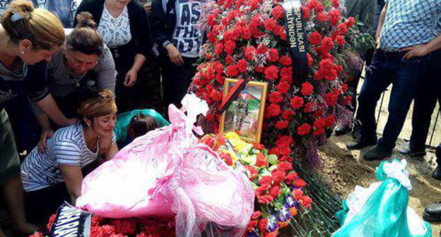 A funeral of the Azerbaijani soldier. Photo Sputnik / İlham Mustafa https://az.sputniknews.ru/karabakh/20180521/415422060/karabakh-armjane-obstrel-smert-soldat.html A funeral of the Azerbaijani soldier. Photo Sputnik / İlham Mustafa https://az.sputniknews.ru/karabakh/20180521/415422060/karabakh-armjane-obstrel-smert-soldat.html