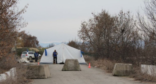 The border between Georgia and South Ossetia. Photo: Zarina Sanakoeva (RFE/RL) The border between Georgia and South Ossetia. Photo: Zarina Sanakoeva (RFE/RL)