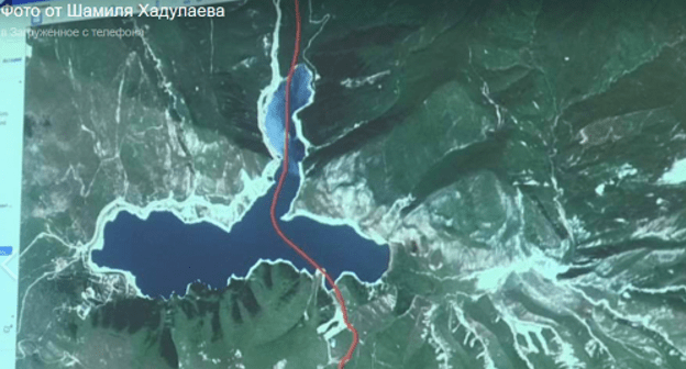A map fragment with the border between Dagestan and Chechnya across Lake Kezenoi-Am. Screenshot of a picture published on Shamil Khadulaev's page A map fragment with the border between Dagestan and Chechnya across Lake Kezenoi-Am. Screenshot of a picture published on Shamil Khadulaev's page