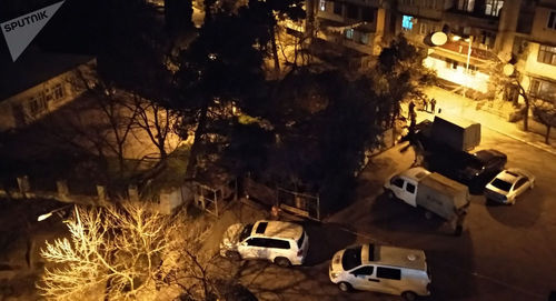At a place where suspicious subject was found in Baku. Photo: © Sputnik / Yelena Starostina https://az.sputniknews.ru/incidents/20190209/419340678/v-bakinskom-dvore-najdena-ruchnaja-granata.html At a place where suspicious subject was found in Baku. Photo: © Sputnik / Yelena Starostina https://az.sputniknews.ru/incidents/20190209/419340678/v-bakinskom-dvore-najdena-ruchnaja-granata.html