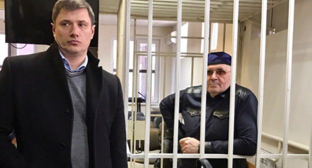 Advocate Pyotr Zaikin and Oyub Titiev (right). Photo by Patimat Makhmudova for the Caucasian Knot Advocate Pyotr Zaikin and Oyub Titiev (right). Photo by Patimat Makhmudova for the Caucasian Knot