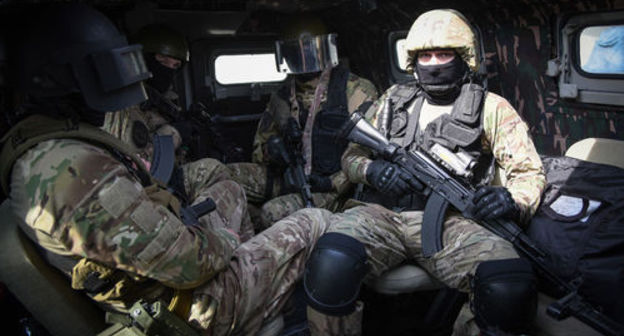 Law enforcers. Photo: Elena Sineok / Yuga.ru Law enforcers. Photo: Elena Sineok / Yuga.ru