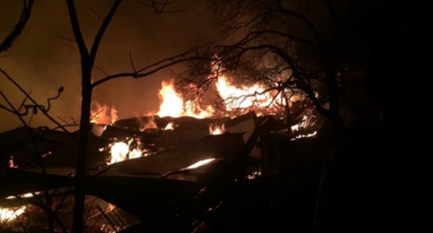 Fire in the village of Tissi-Akhitli (Dagestan). Photo: press service of the Administration of the Tsumadin District of Dagestan, http://www.mo-tsumada.ru/index.php/novosti/munitsipalitet/1915-pozhar-v-s-tissi-akhitli Fire in the village of Tissi-Akhitli (Dagestan). Photo: press service of the Administration of the Tsumadin District of Dagestan, http://www.mo-tsumada.ru/index.php/novosti/munitsipalitet/1915-pozhar-v-s-tissi-akhitli