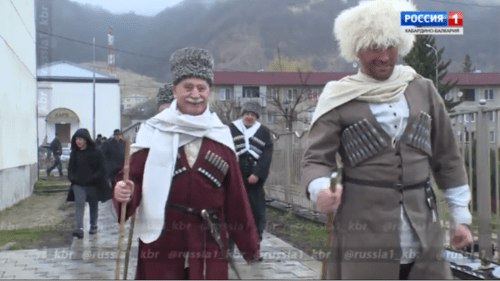 Screenshot from news broadcasting of the celebrations dedicated to the Day of revival of Balkar people, March 28, 2019, https://vestikbr.ru/news/vesti-kabardino-balkarija-663/ Screenshot from news broadcasting of the celebrations dedicated to the Day of revival of Balkar people, March 28, 2019, https://vestikbr.ru/news/vesti-kabardino-balkarija-663/