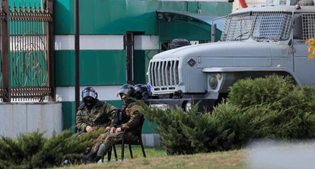 Law enforcers. Magas. October 2018. Photo: REUTERS/Maxim Shemetov Law enforcers. Magas. October 2018. Photo: REUTERS/Maxim Shemetov