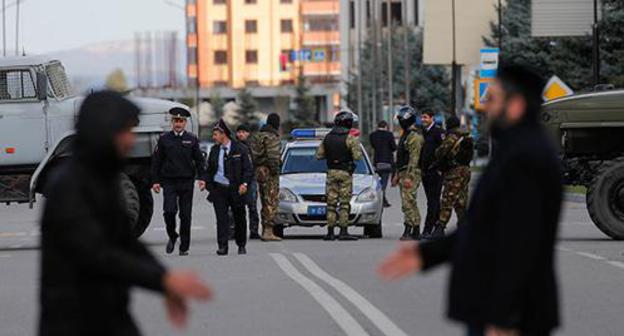 Law enforcers. Magas, October 2018. Photo: REUTERS/Maxim Shemetov Law enforcers. Magas, October 2018. Photo: REUTERS/Maxim Shemetov