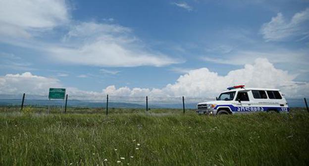 Border between South Ossetia and Georgia. Photo: REUTERS/David Mdzinarishvili Border between South Ossetia and Georgia. Photo: REUTERS/David Mdzinarishvili