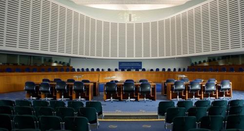 Conference room of the ECtHR. Photo: CherryX per Wikimedia Commons, CC BY-SA 3.0, https://commons.wikimedia.org/w/index.php?curid=21931152 Conference room of the ECtHR. Photo: CherryX per Wikimedia Commons, CC BY-SA 3.0, https://commons.wikimedia.org/w/index.php?curid=21931152