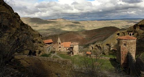 The "David Gareji" Monastery Complex. Photo: Paata Vardanashvili from Tbilisi, https://commons.wikimedia.org/w/index.php?curid=3529065 The "David Gareji" Monastery Complex. Photo: Paata Vardanashvili from Tbilisi, https://commons.wikimedia.org/w/index.php?curid=3529065
