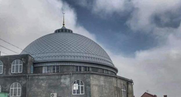 The "Tangim" Mosque in Makhachkala. Photo by Magomed Akhmedov for the "Caucasian Knot" The "Tangim" Mosque in Makhachkala. Photo by Magomed Akhmedov for the "Caucasian Knot"
