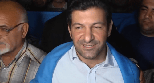 Fuad Abbasov at the airport after deportation from Russia. Screenshot from video posted by AzadliqRadiosu https://www.youtube.com/watch?v=e8KLyR0D6yo Fuad Abbasov at the airport after deportation from Russia. Screenshot from video posted by AzadliqRadiosu https://www.youtube.com/watch?v=e8KLyR0D6yo