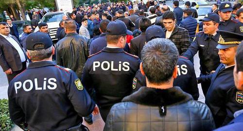 Police officers at a protest action in Azerbaijan. Photo by Aziz Karimov for the "Caucasian Knot" Police officers at a protest action in Azerbaijan. Photo by Aziz Karimov for the "Caucasian Knot"