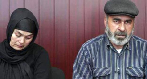 Parents of Gasanguseinov brothers. Photo: screenshot of the video by the project "Nashe Mnenie" ("Our Opinion") https://www.youtube.com/watch?v=ukl7T-V0eAs Parents of Gasanguseinov brothers. Photo: screenshot of the video by the project "Nashe Mnenie" ("Our Opinion") https://www.youtube.com/watch?v=ukl7T-V0eAs