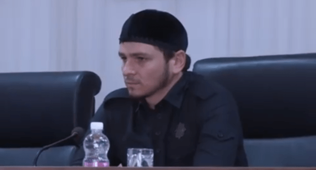 Khas-Magomed Kadyrov. Screenshot of the video of the meeting in the Argun administration on July 26, 2019, at which Kadyrov was introduced to the staff of the mayor’s office https://www.instagram.com/p/B0Y9TuLF_6q/ Khas-Magomed Kadyrov. Screenshot of the video of the meeting in the Argun administration on July 26, 2019, at which Kadyrov was introduced to the staff of the mayor’s office https://www.instagram.com/p/B0Y9TuLF_6q/