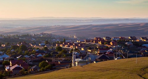 Surkhakhi village, Ingushetia. Photo: Adam Sagov, http://ru.wikipedia.org/wiki Surkhakhi village, Ingushetia. Photo: Adam Sagov, http://ru.wikipedia.org/wiki