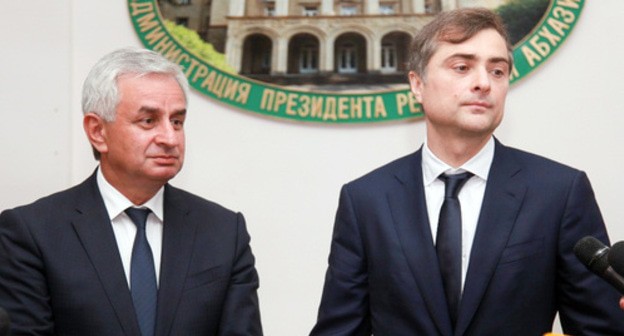 Meeting of Raul Khadjimba (left) and Vladislav Surkov, July 3, 2019. Photo: press service of the President of Abkhazia, http://presidentofabkhazia.org/region/photogallery/289/ Meeting of Raul Khadjimba (left) and Vladislav Surkov, July 3, 2019. Photo: press service of the President of Abkhazia, http://presidentofabkhazia.org/region/photogallery/289/
