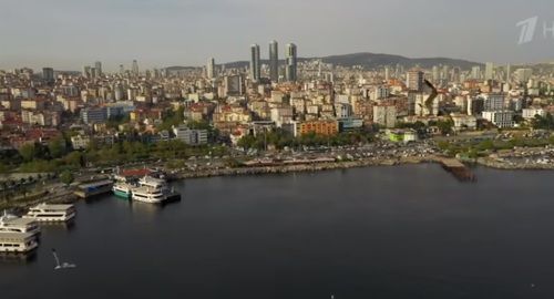 Istanbul. Screenshot of the video "Istanbul. Life of the Others" shown on May 26, 2019, on the 1st channel Youtube https://www.youtube.com/watch?v=D6okFuR2P4s Istanbul. Screenshot of the video "Istanbul. Life of the Others" shown on May 26, 2019, on the 1st channel Youtube https://www.youtube.com/watch?v=D6okFuR2P4s